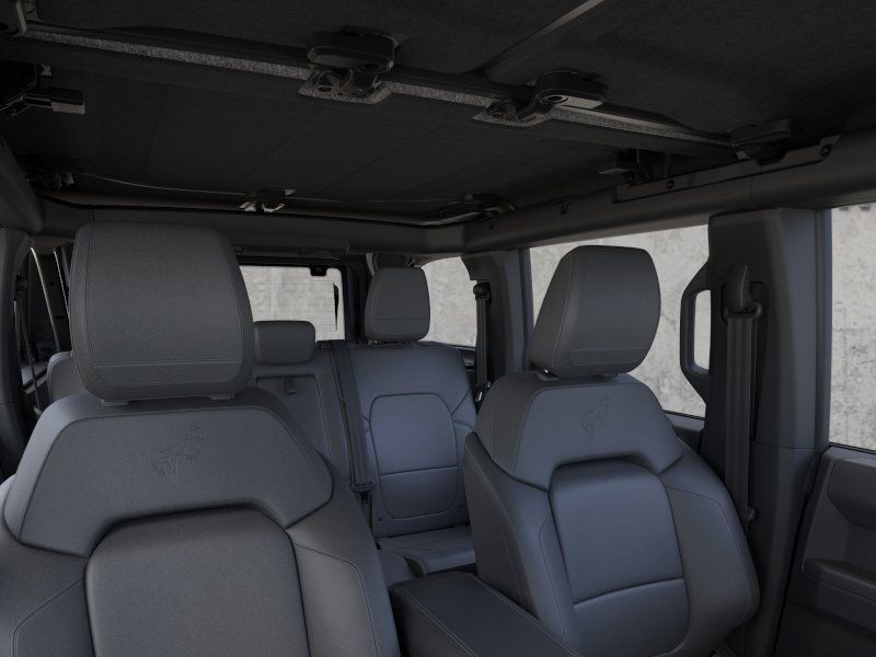 2025 Ford Bronco Outer Banks photo 11