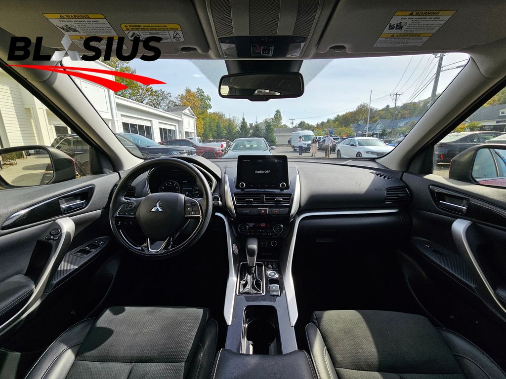 2024 Mitsubishi Eclipse Cross SE photo 16