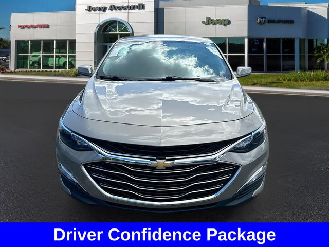 2022 Chevrolet Malibu LS photo 2