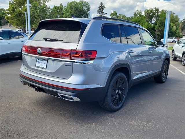 2025 Volkswagen Atlas SE Technology photo 5