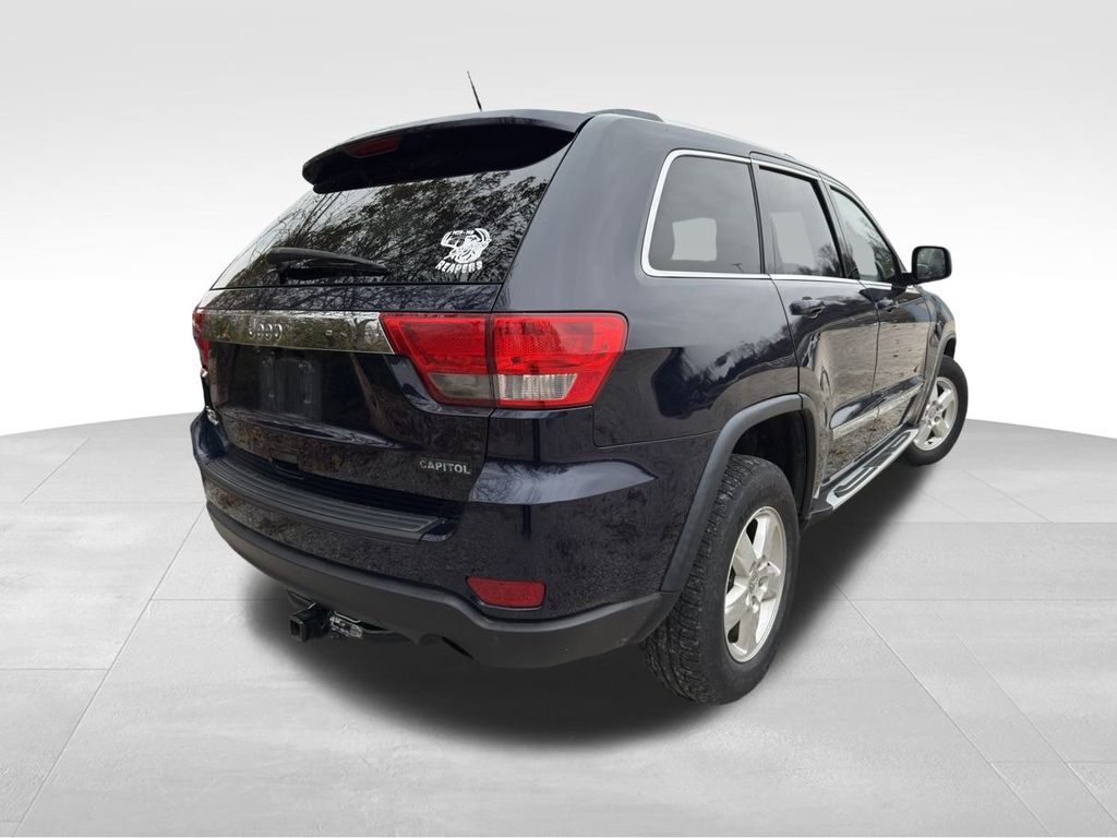 2012 Jeep Grand Cherokee Laredo photo 4