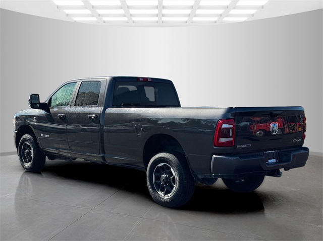 2024 Ram 3500 Laramie photo 4