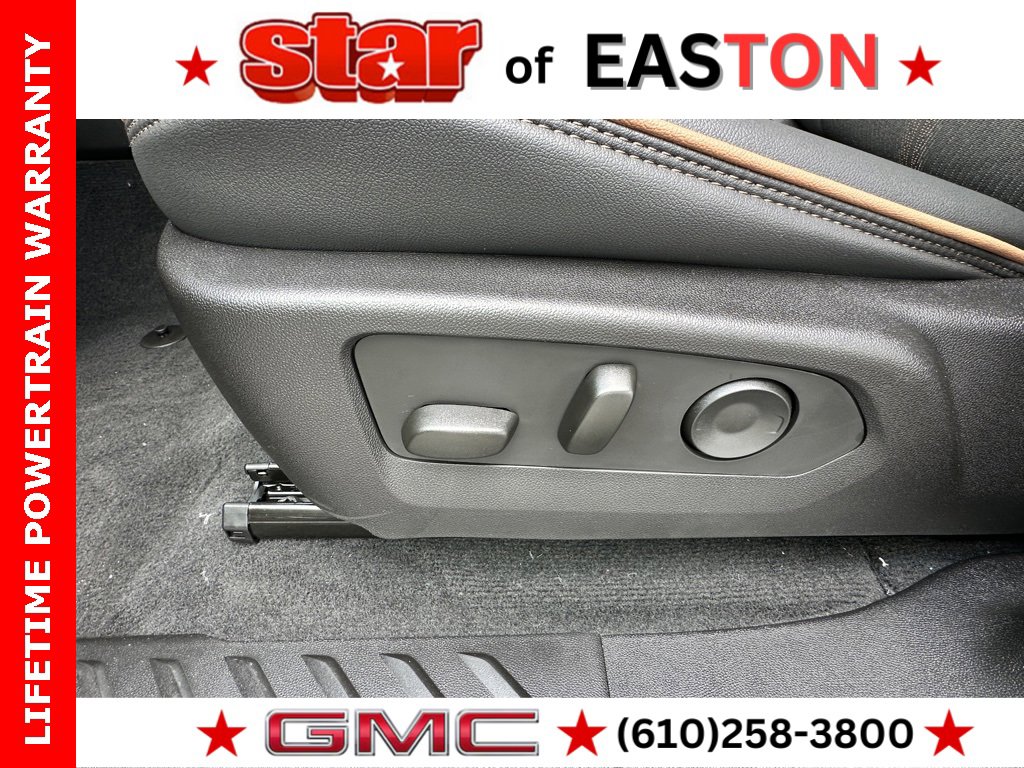 2025 Gmc Canyon AT4 photo 11