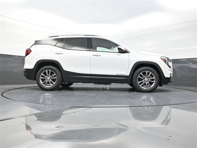 2023 Gmc Terrain SLT photo 32