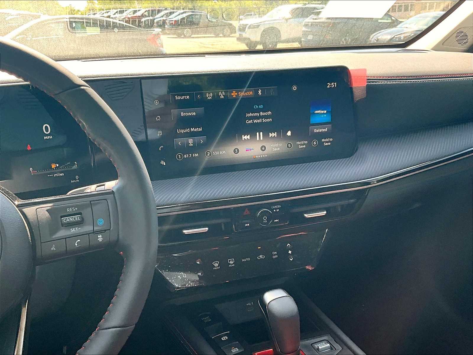 2025 Nissan Kicks SR - Photo 12