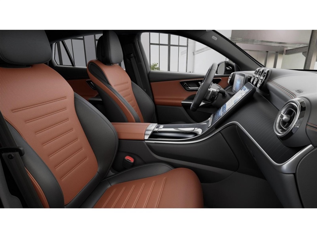 2026 Mercedes Benz GLC 300 Coupe 4MATIC photo 4