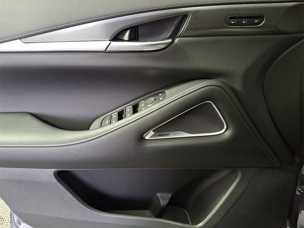 2025 Infiniti QX60 Luxe photo 10