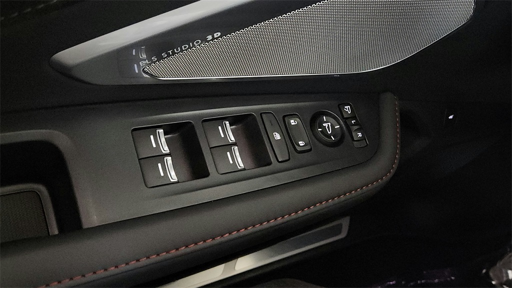 2024 Acura RDX A-Spec Advance photo 22