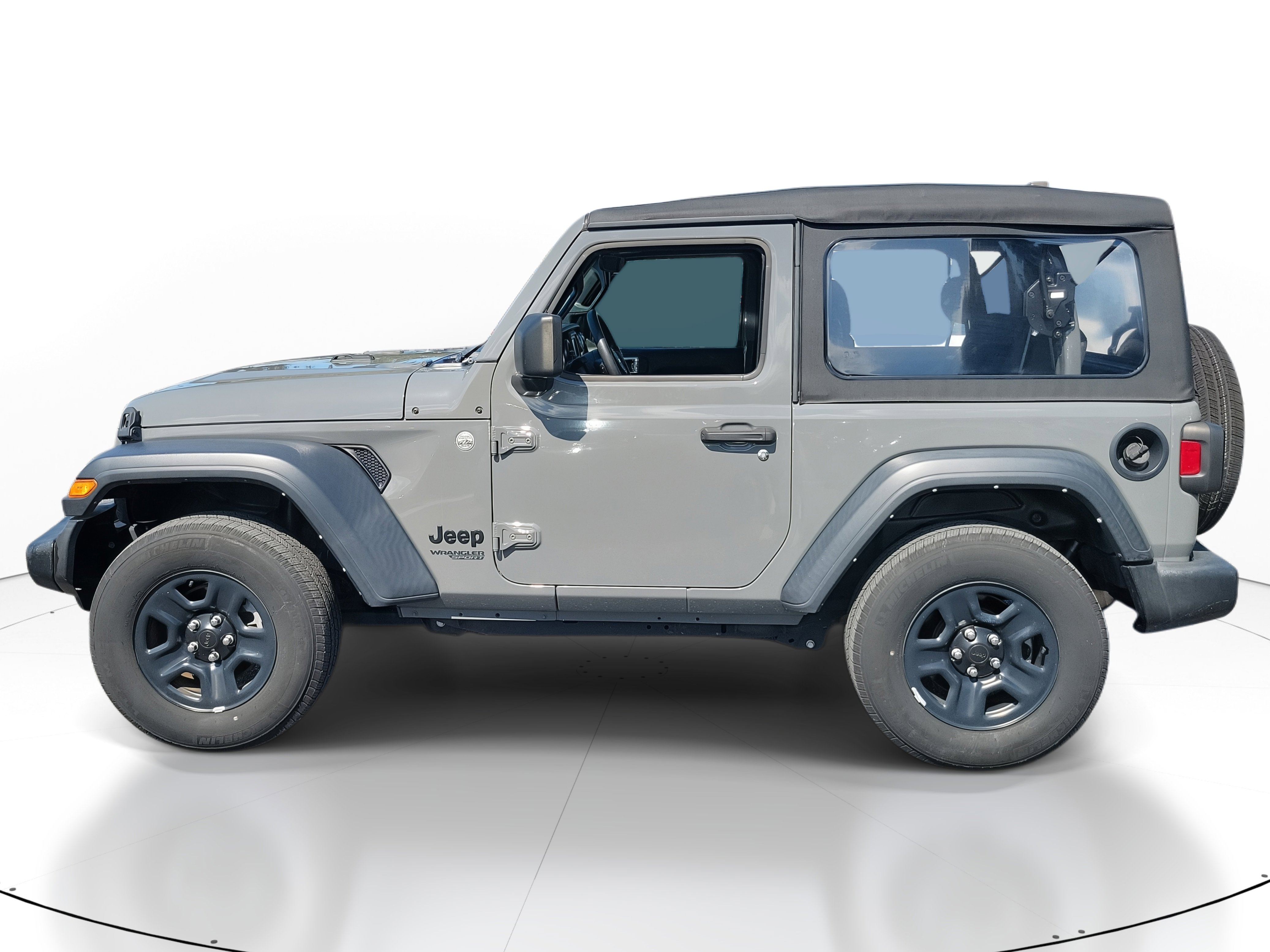 2021 Jeep Wrangler Sport photo 3