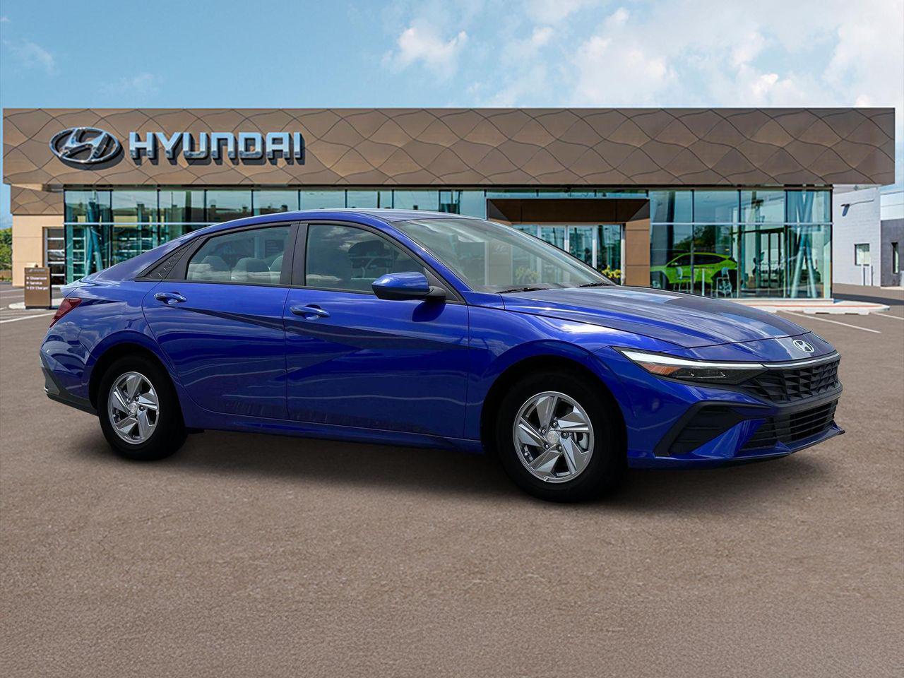 2025 Hyundai Elantra SE photo 10