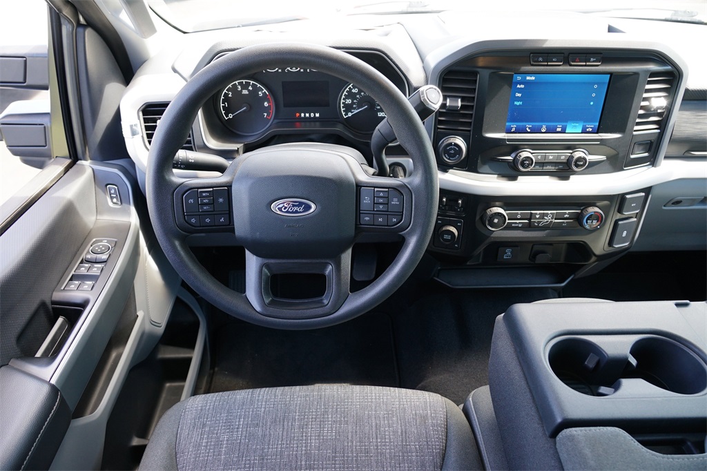2023 Ford F-150 XLT photo 18