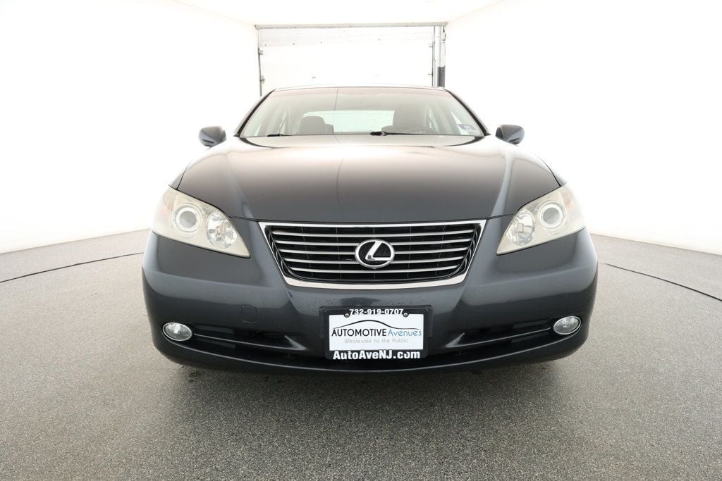2009 Lexus ES 350 photo 2