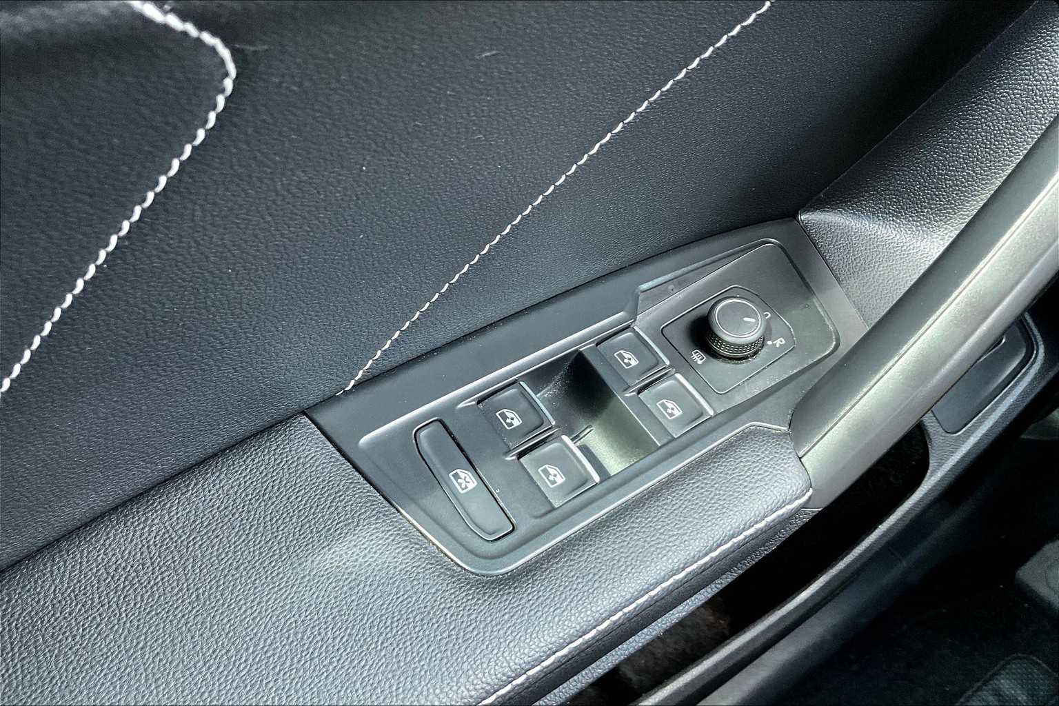 2022 Volkswagen Tiguan SE photo 66