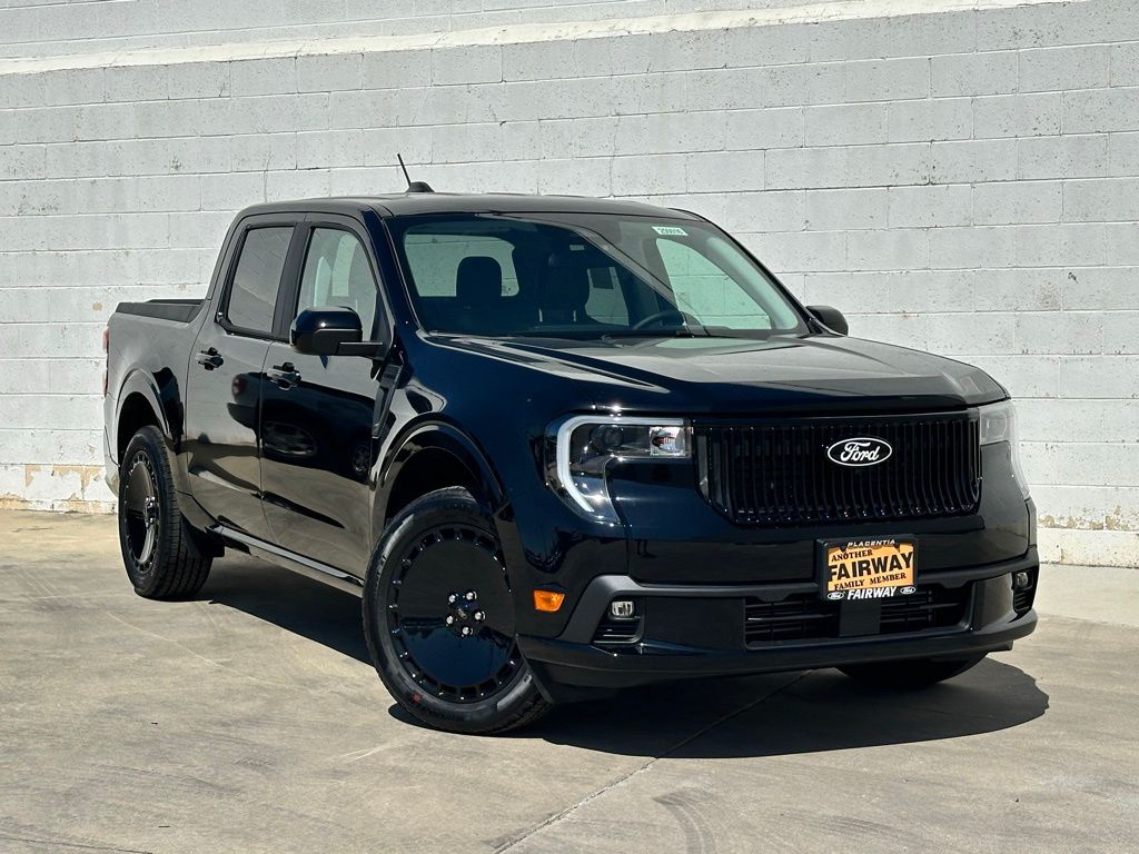 2025 Ford Maverick Lobo Standard