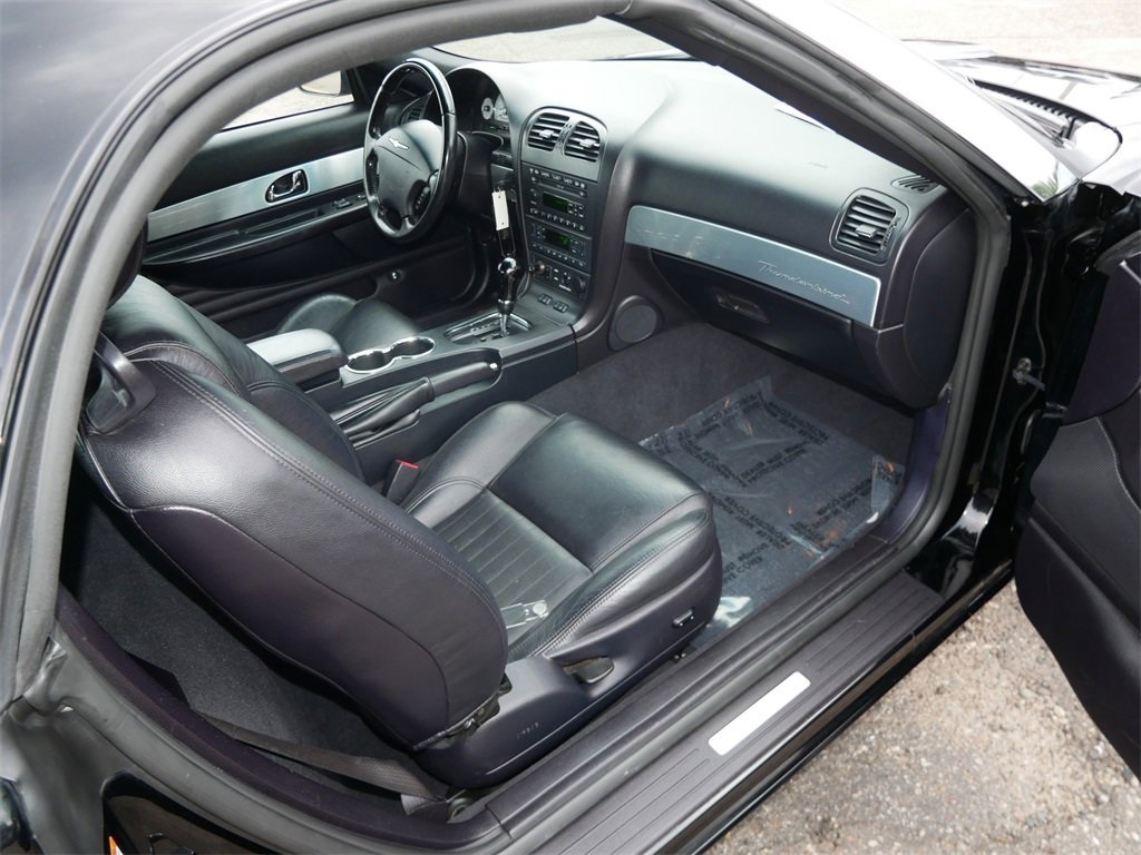 2004 Ford Thunderbird Base photo 4