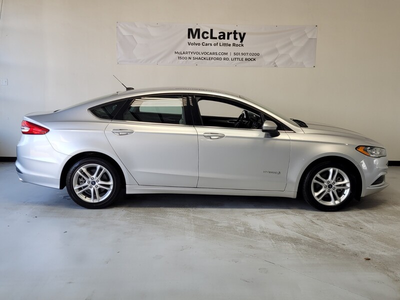 2018 Ford Fusion Hybrid S photo 2