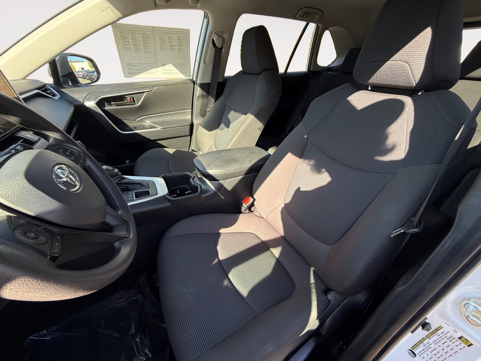 2024 Toyota RAV4 LE photo 9