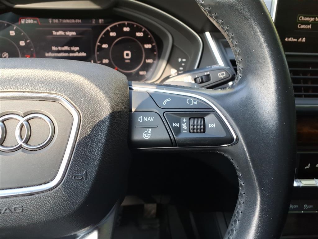 2018 Audi Q5 2.0T Premium Plus photo 17