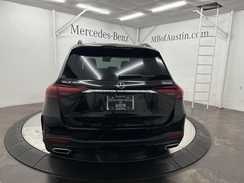2026 Mercedes Benz GLE 450 4MATIC photo 4