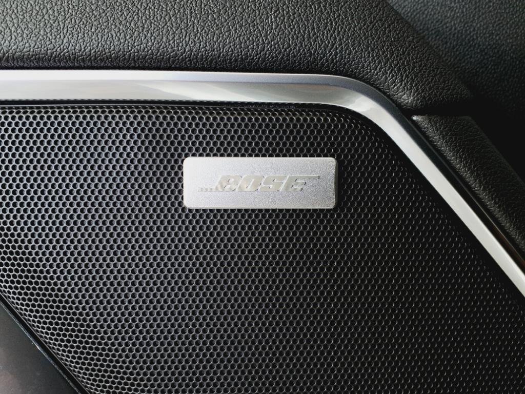 2025 Chevrolet Silverado 1500 RST photo 13