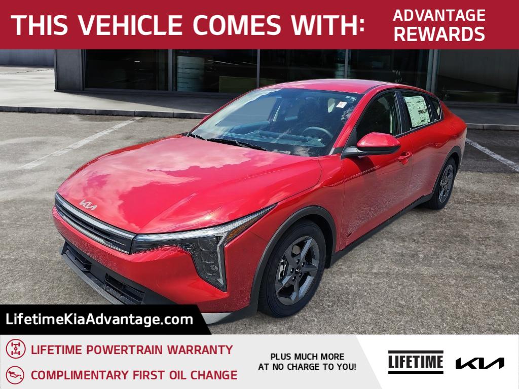 2025 Kia K4 LXS's photo