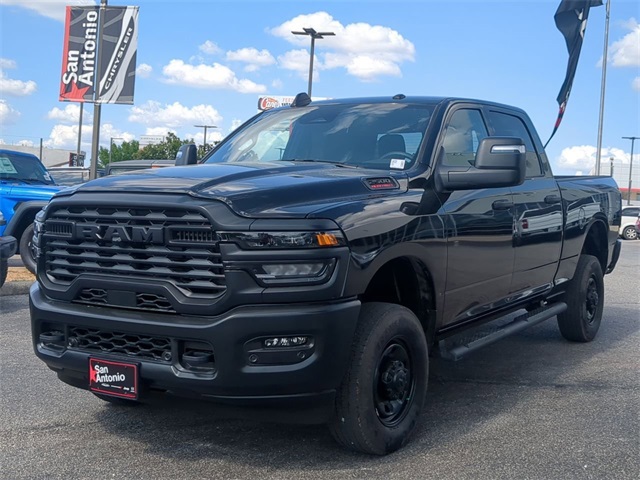 2025 Ram 2500 Tradesman photo 4