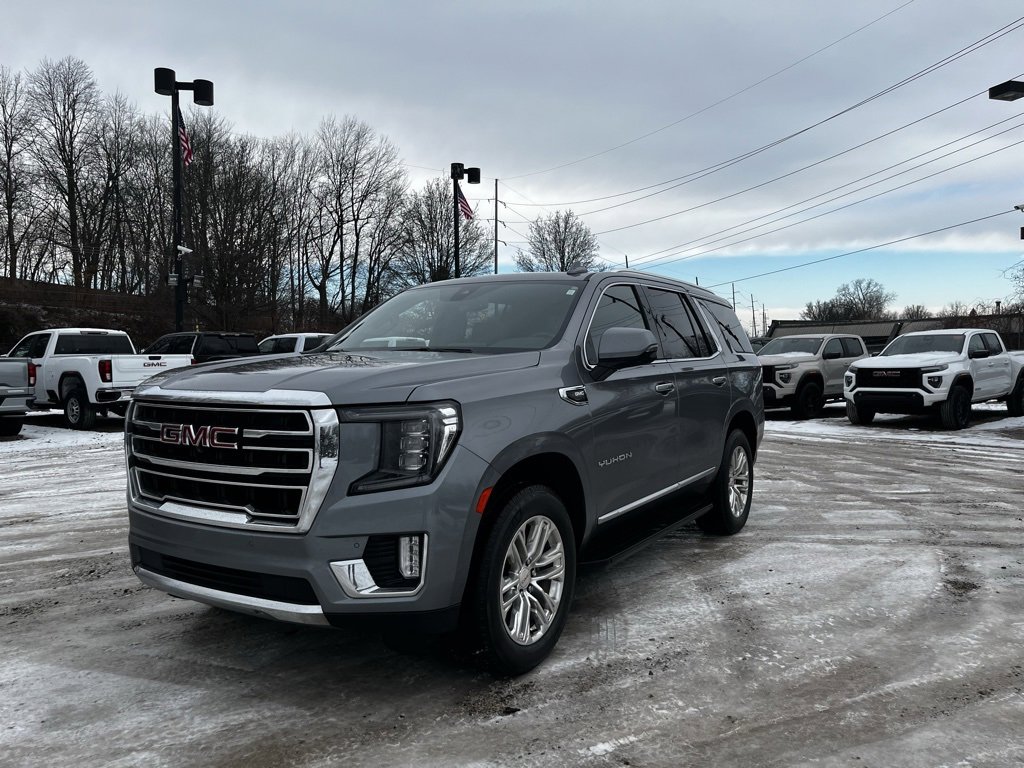 2022 GMC Yukon SLT's photo