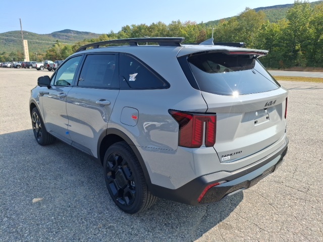 2026 Kia Sorento EX photo 5