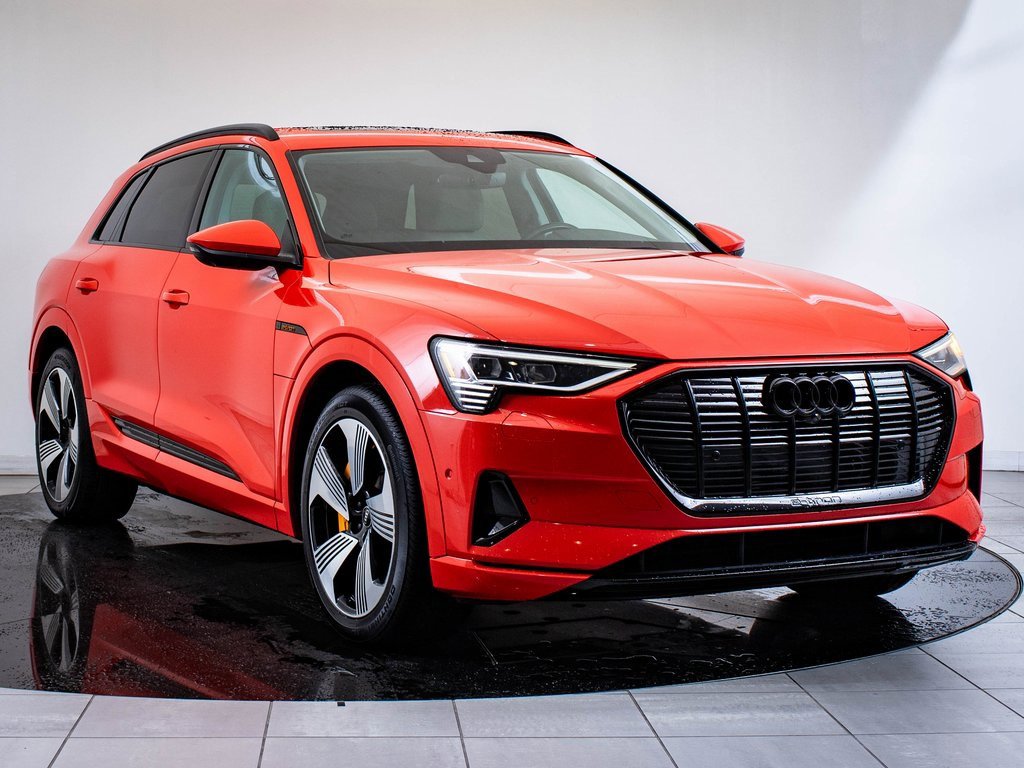 2022 Audi e-tron Premium Plus photo 12
