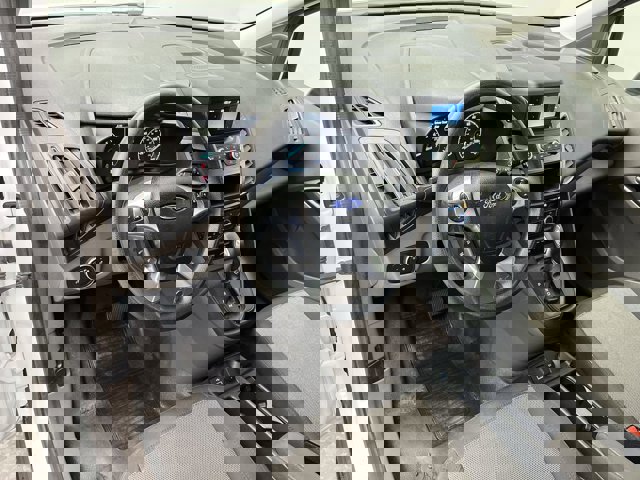 2020 Ford Transit XL Cargo Van photo 4