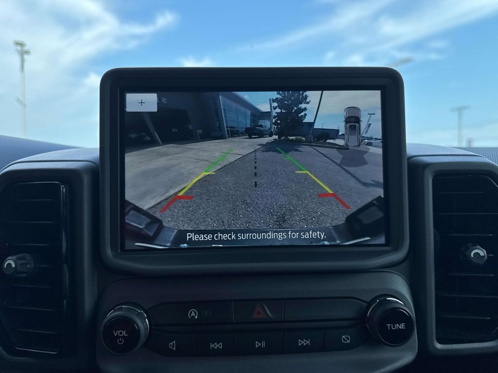 2023 Ford Bronco Sport Outer Banks photo 23
