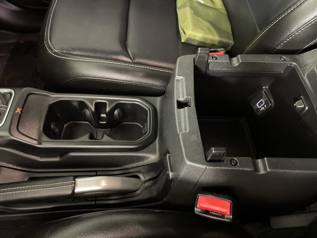 2022 Jeep Wrangler Unlimited Sahara 4xe photo 41