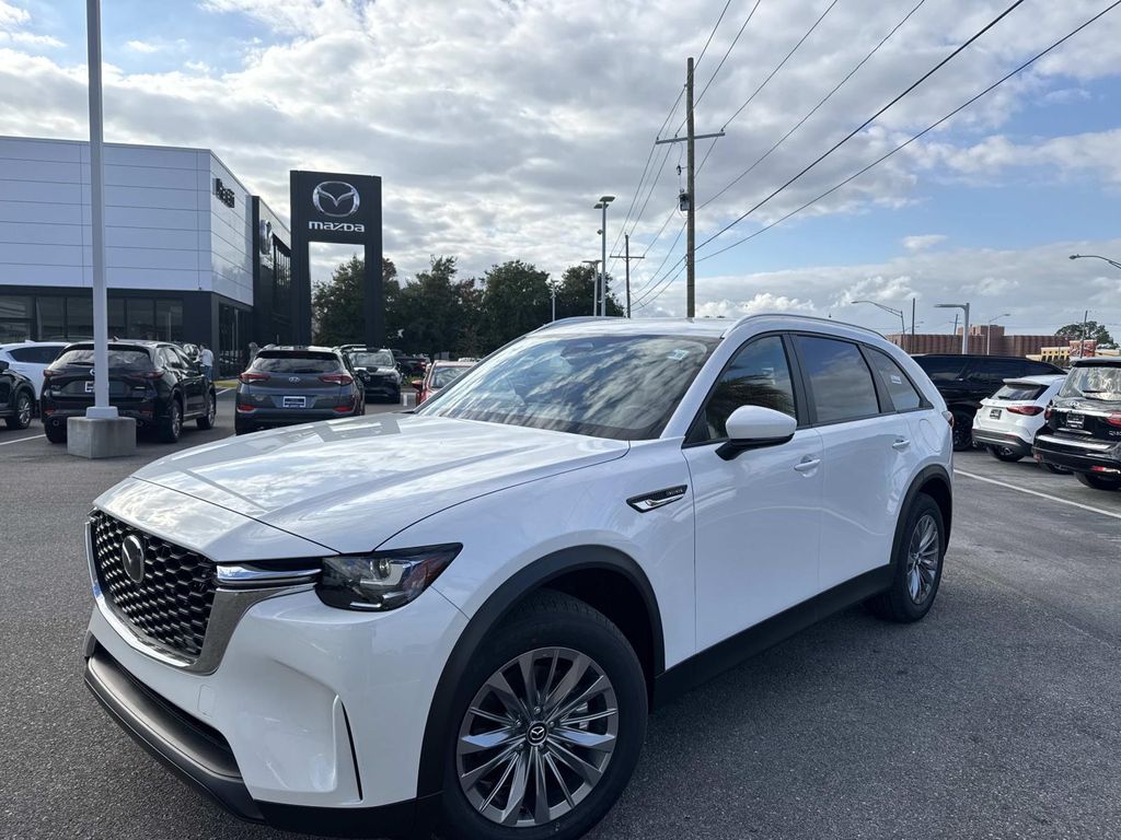 2026 Mazda CX-90 Select Package's photo