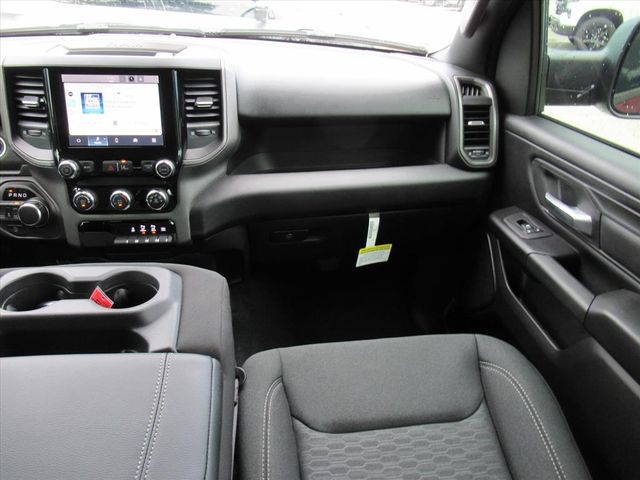 2025 Ram 1500 Tradesman photo 14