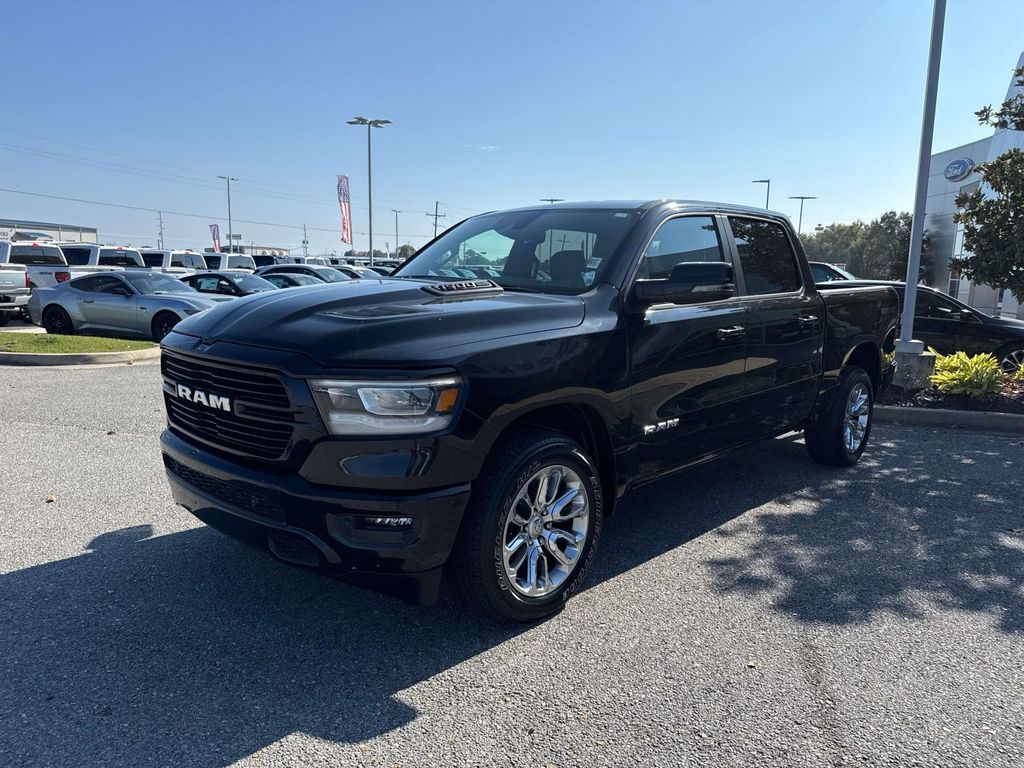 2023 Ram 1500 Laramie photo 3