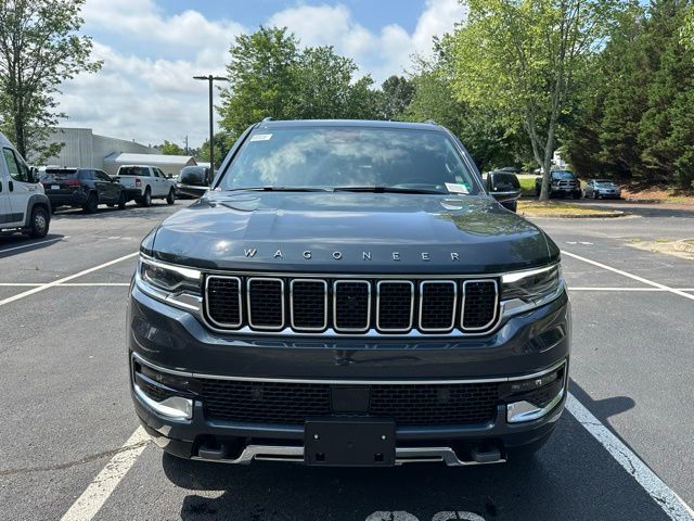 2025 Jeep Wagoneer L Series III photo 3