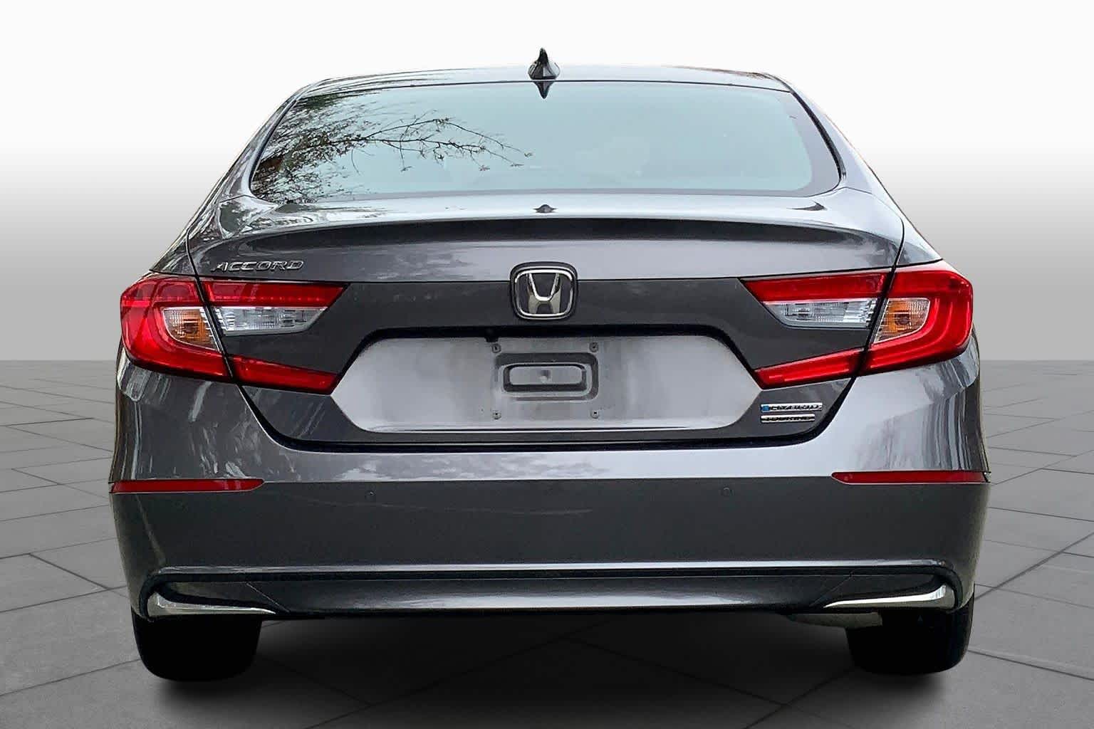 2020 Honda Accord Hybrid Touring photo 4