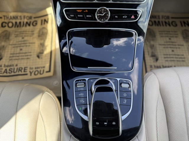 2018 Mercedes Benz E 400 4MATIC Wagon photo 29