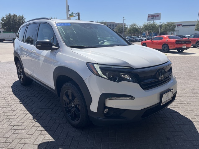 2022 Honda Pilot TrailSport photo 3