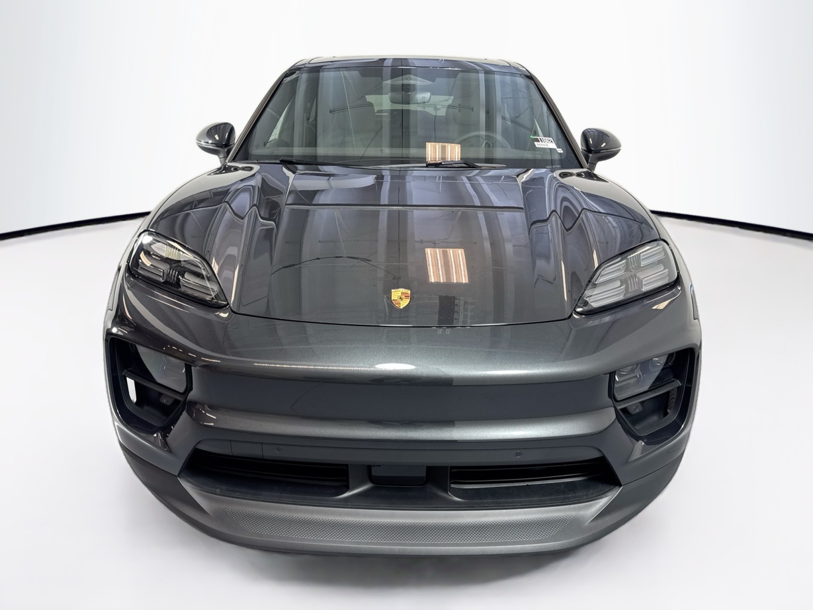 2025 Porsche Macan Electric photo 6