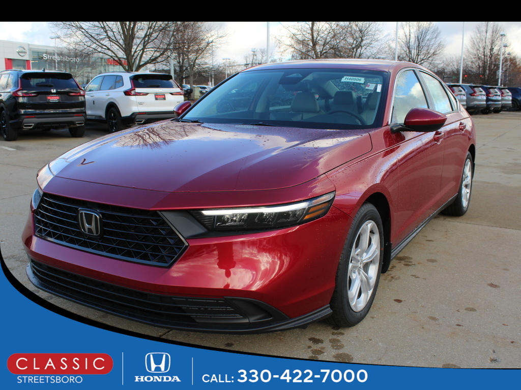 2025 Honda Accord LX's photo