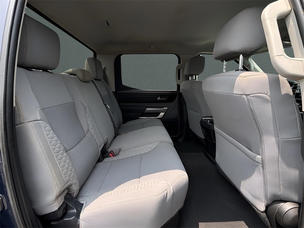 2022 Toyota Tundra SR5 photo 17