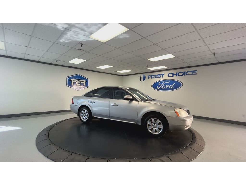 2006 Ford Five Hundred SEL photo 3