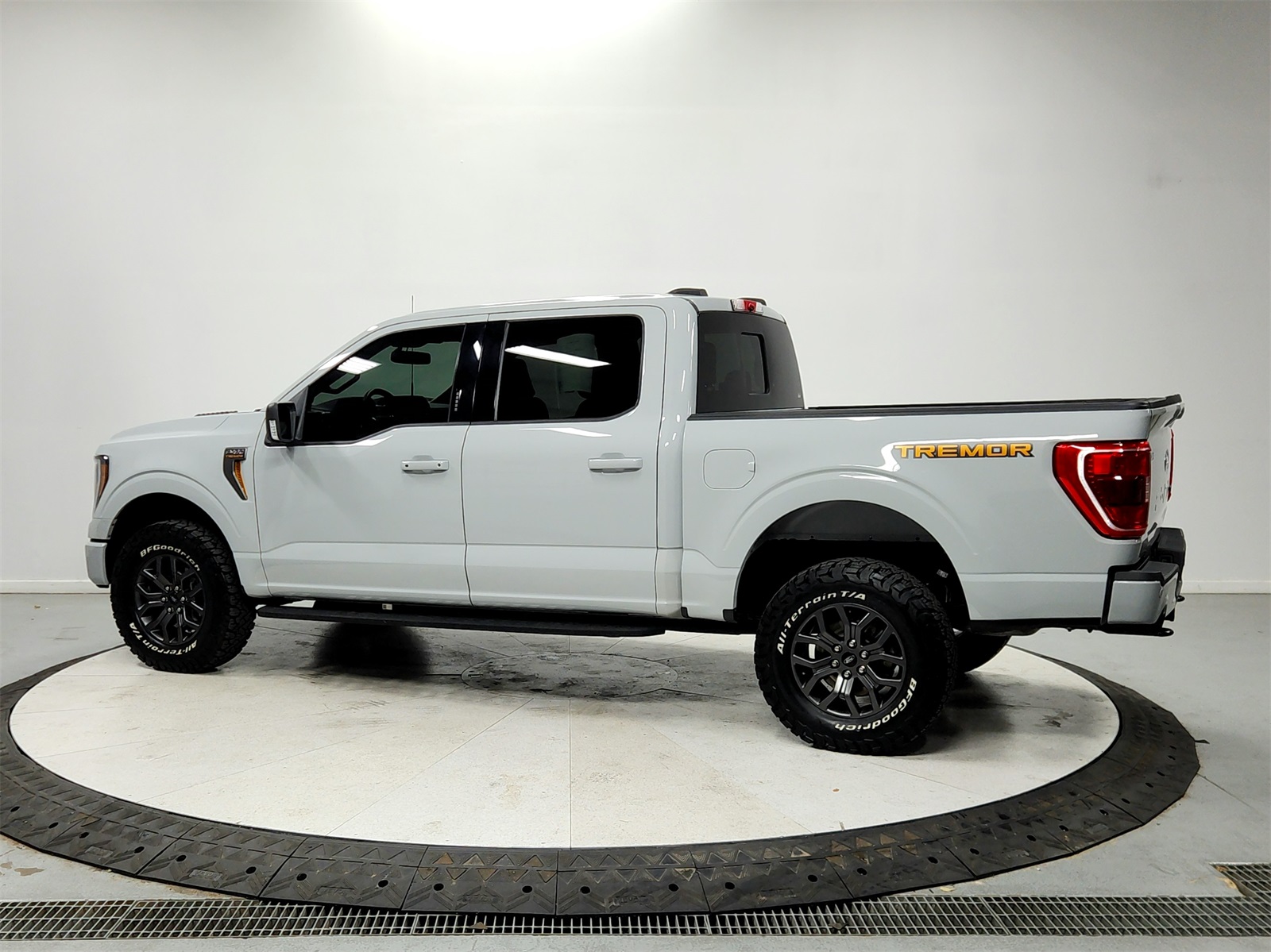2023 Ford F-150 Tremor photo 3