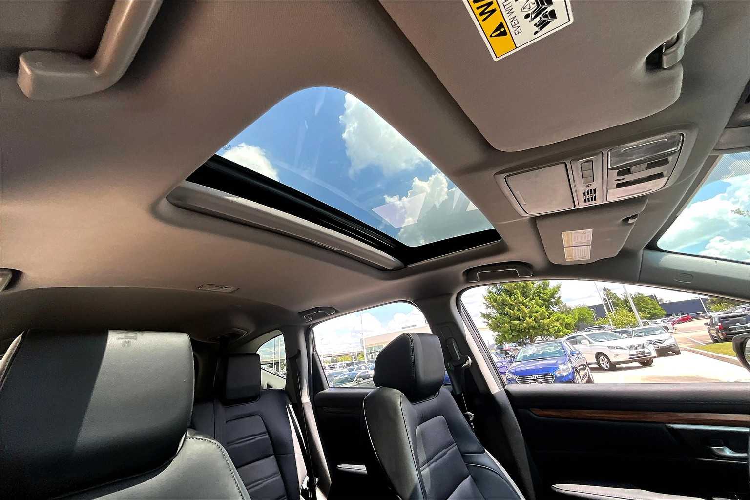 2022 Honda CR-V EX-L photo 12