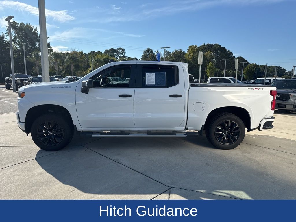 2019 Chevrolet Silverado 1500 Custom photo 2