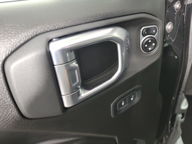 2024 Jeep Wrangler Sport S photo 9