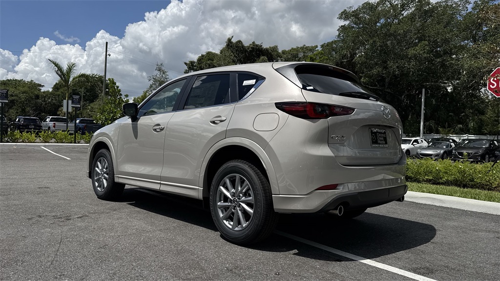 2025 Mazda CX-5 2.5 Select photo 26
