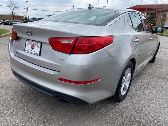 2015 Kia Optima LX photo 6