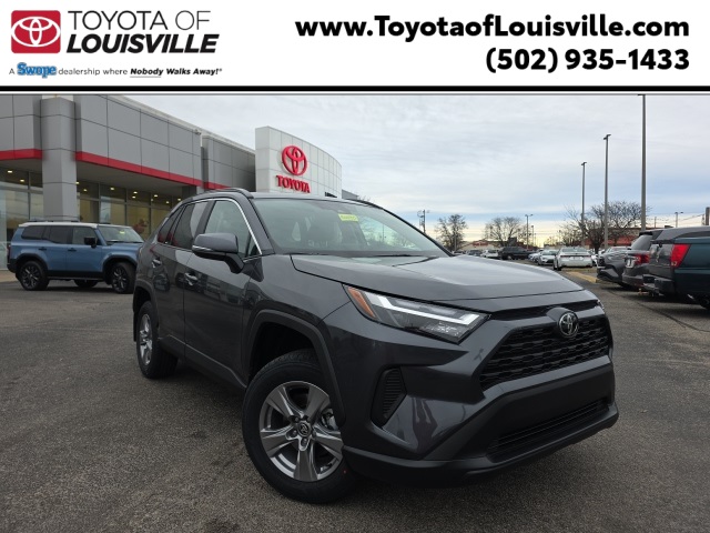 2025 Toyota RAV4 XLE's photo